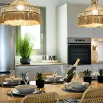 Rising Moon Villa With Sea View & Mini Pool Near Naousa 别墅 *