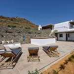 Rising Moon Villa With Sea View & Mini Pool Near Naousa 莫罗斯帕罗