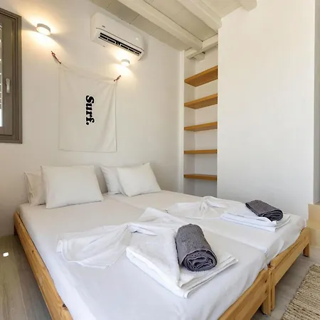 Rising Moon Sea View Near The