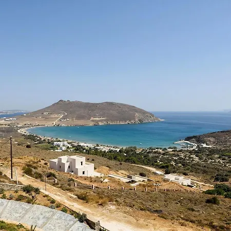 Rising Moon Sea View Near The ヴィラ Molos (Paros)