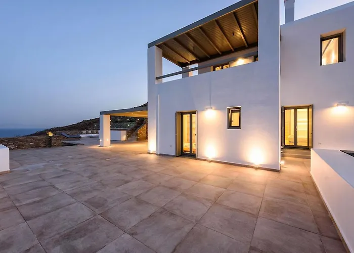 Villa Rising Moon Sea View Near The