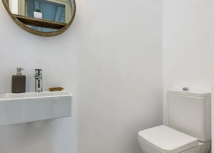 Rising Moon Sea View Near The Villa Molos (Paros)