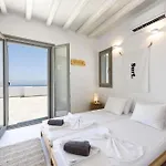 Rising Moon Villa With Sea View & Mini Pool Near Naousa Molos (Paros)