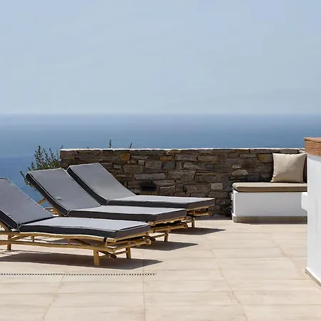 Rising Moon Sea View Near The