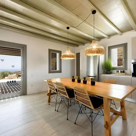 Rising Moon Sea View Near The 빌라 *