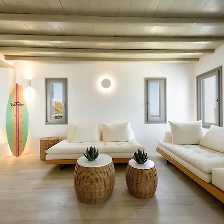 Villa Rising Moon Sea View Villa Near The Beach *