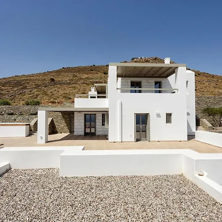 Villa Rising Moon Sea View Villa Near The Beach