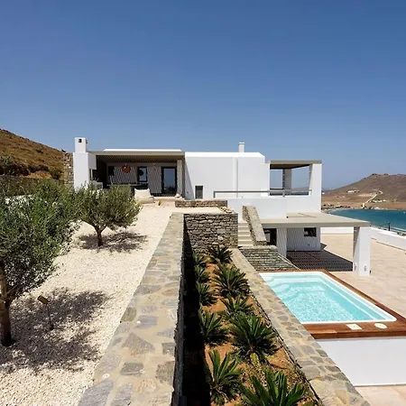 Rising Moon With Sea View & Mini Pool Near Naousa Villa *